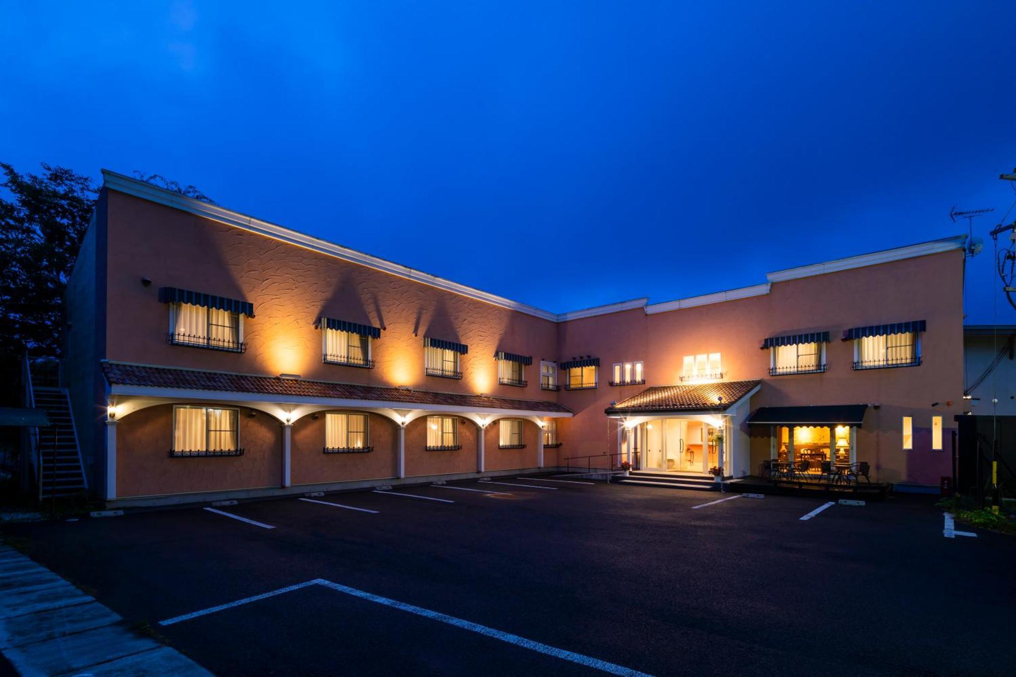 Hotel Berlinetta Karuizawa Bagian luar foto
